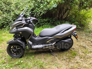 YAMAHA TRICITY 300