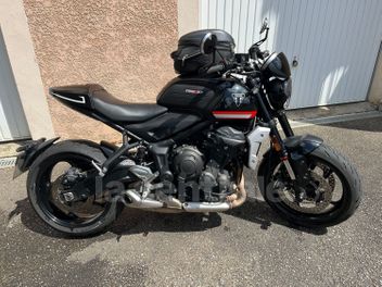 TRIUMPH TRIDENT 660