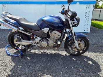 HONDA CB HORNET 900