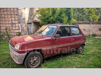 RENAULT 