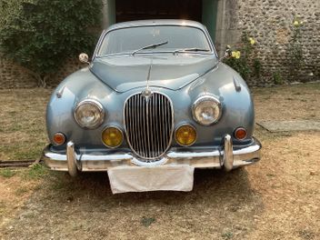JAGUAR 2.4 BERLINE