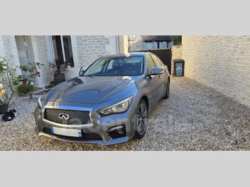 INFINITI 