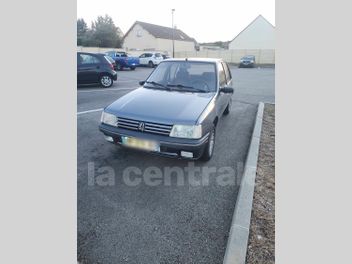 PEUGEOT 