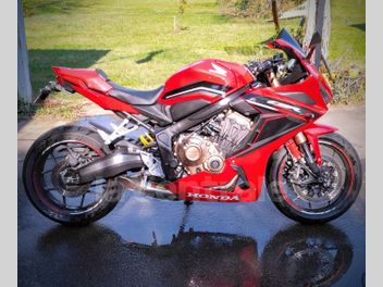 HONDA CBR 650 R