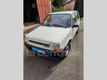 RENAULT 