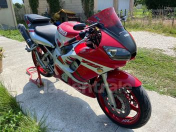 YAMAHA YZF R6 600