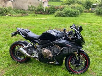 HONDA CBR 650 R