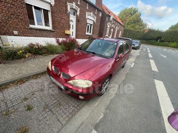RENAULT 