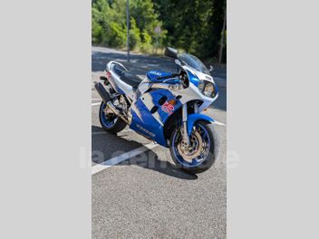 SUZUKI GSX-R 1100