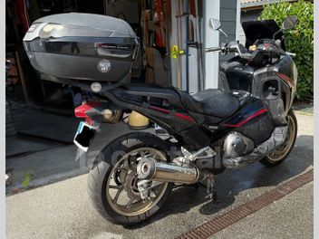 HONDA INTEGRA 750