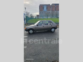 PEUGEOT 