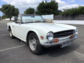 TRIUMPH TR 6 104