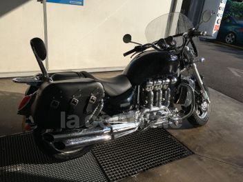 TRIUMPH ROCKET III 2300