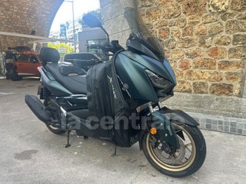YAMAHA X-MAX 125