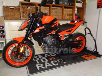 KTM DUKE 890