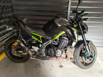 KAWASAKI Z 900 900