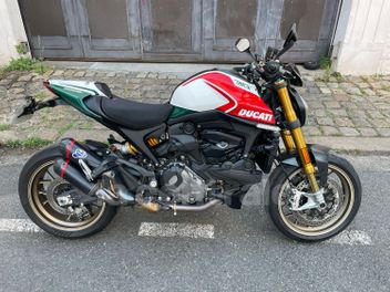 DUCATI SUPERSPORT S 937