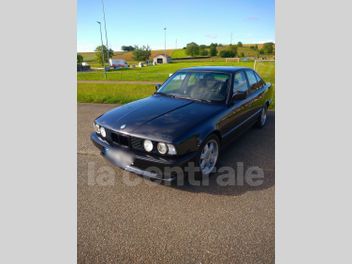 BMW SERIE 5 E34 (E34) 525I PACK