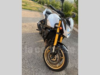 YAMAHA FZ8 800