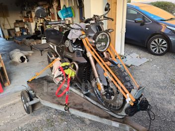 ZONTES CAFE RACER 125
