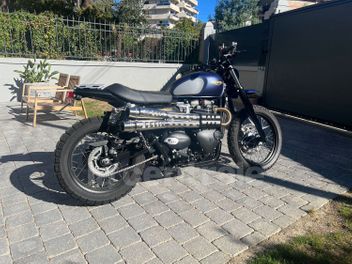 TRIUMPH STREET TWIN 900