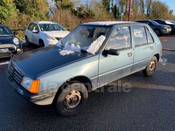 PEUGEOT 