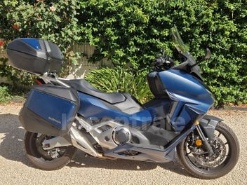 HONDA X-ADV 750