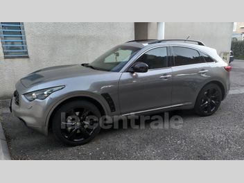 INFINITI 