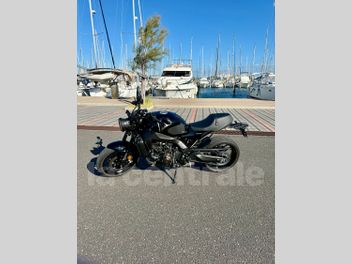 YAMAHA TRACER 900