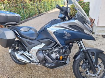 HONDA X-ADV 750