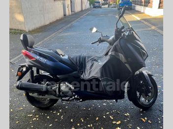 YAMAHA X-MAX 125