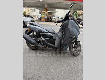 YAMAHA NMAX 125