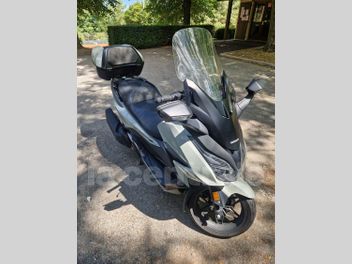 HONDA FES S-WING 125 ABS TOP BOX
