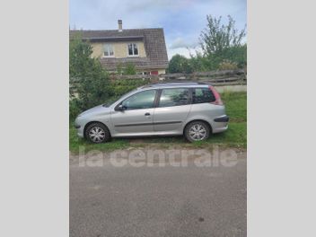 PEUGEOT 