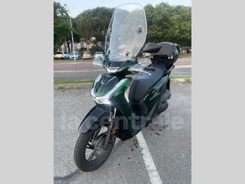 HONDA FES S-WING 125 ABS TOP BOX