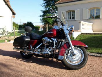 HARLEY DAVIDSON ROAD KING CUSTOM 1450
