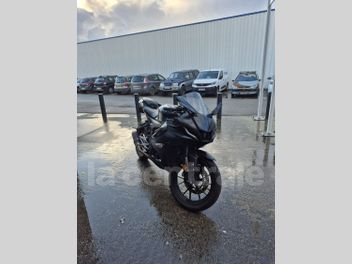 YAMAHA YZF R125 125