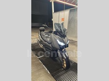 YAMAHA X-MAX 125