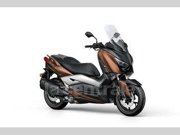 YAMAHA X-MAX 300