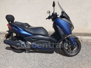 YAMAHA X-MAX 125