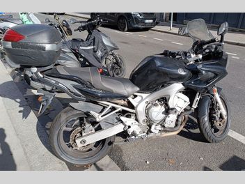 YAMAHA FZ 6 FAZER S
