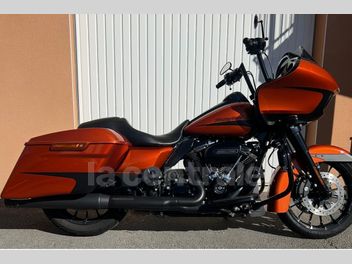 HARLEY DAVIDSON CVO ROAD GLIDE ULTRA 1868