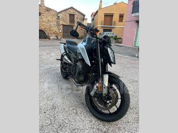 KTM DUKE 790