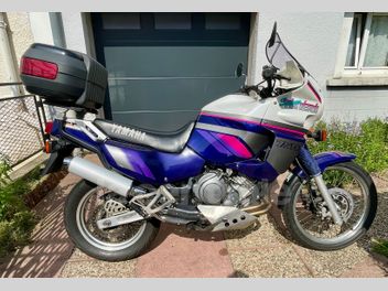 YAMAHA XTZ 750 SUPER TENERE