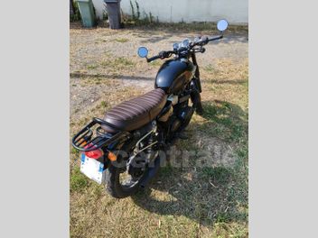 TRIUMPH BONNEVILLE 900 T100