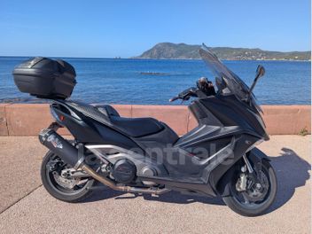 KYMCO AK 550