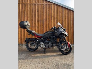 YAMAHA NIKEN 900