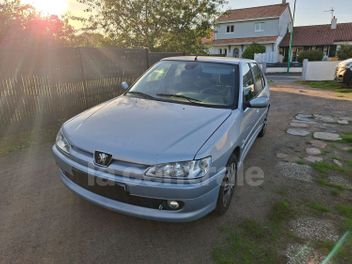 PEUGEOT 