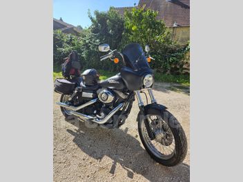 HARLEY DAVIDSON DYNA STREET BOB 1584 UNI