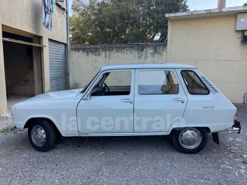 RENAULT 